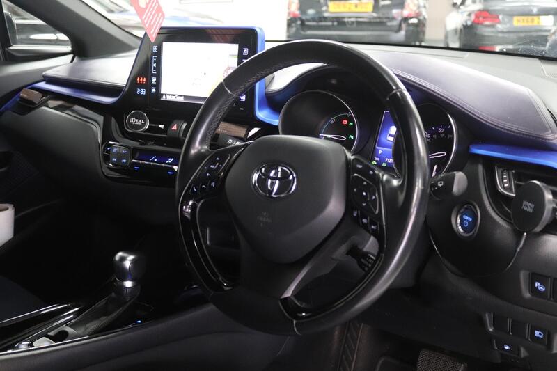 TOYOTA C-HR