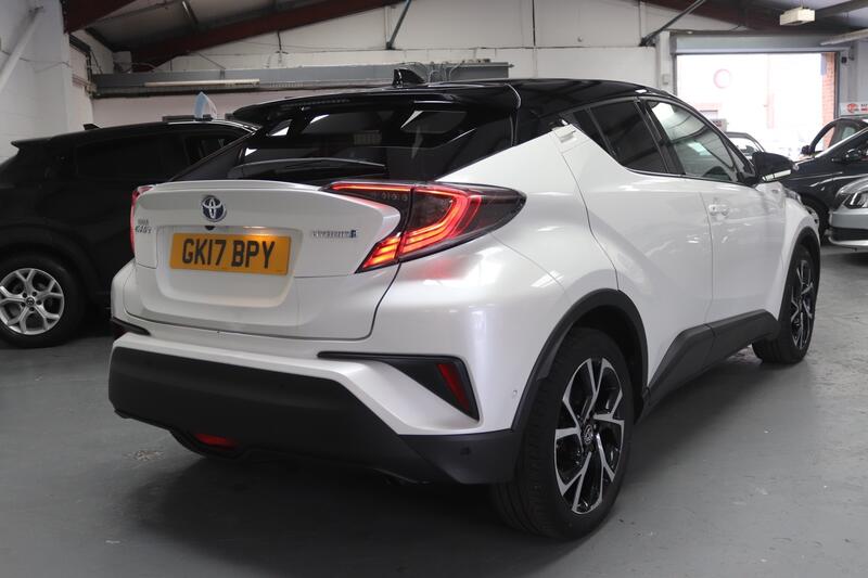 TOYOTA C-HR
