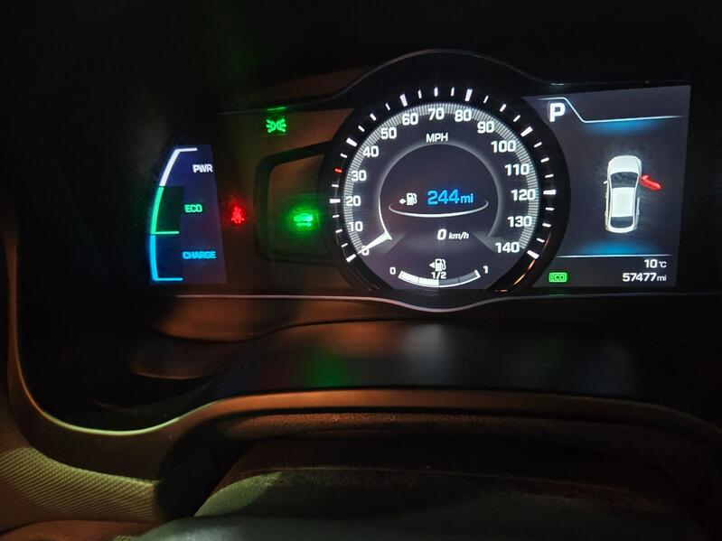 HYUNDAI IONIQ