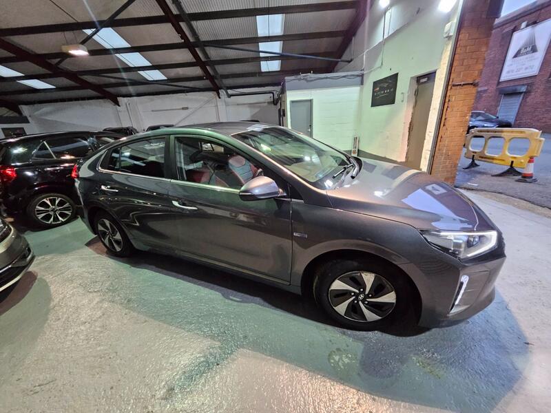 HYUNDAI IONIQ