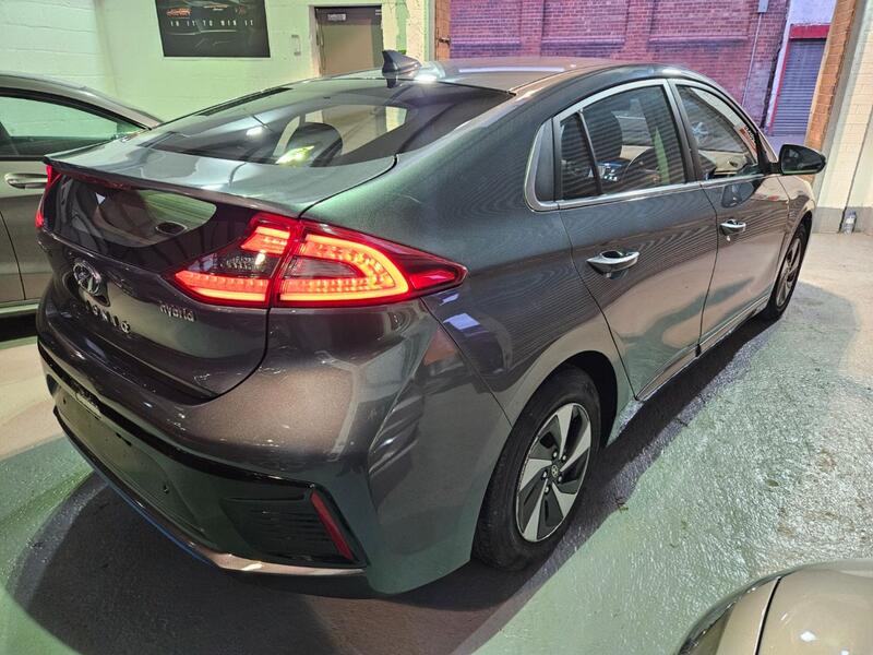 HYUNDAI IONIQ