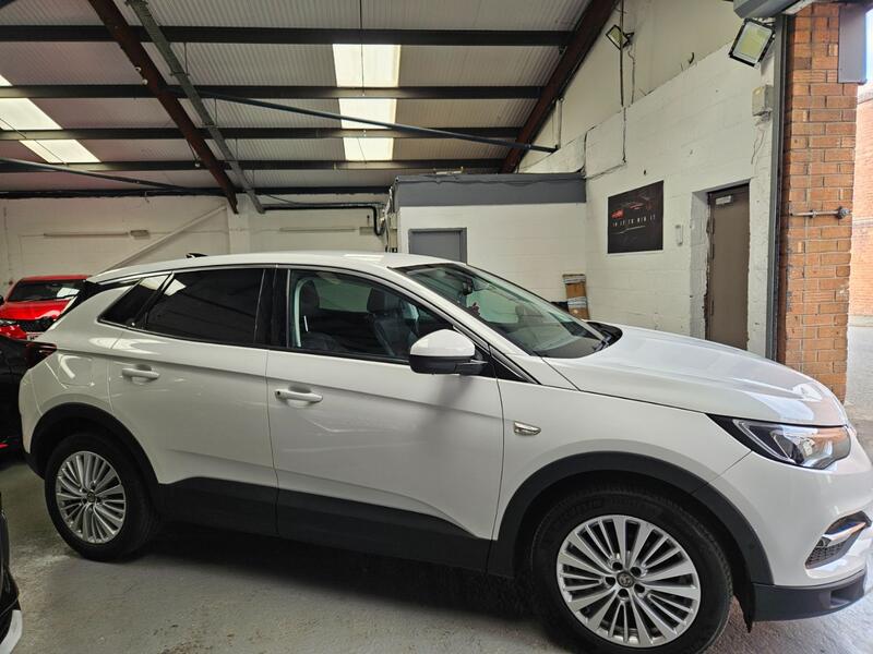 VAUXHALL GRANDLAND X