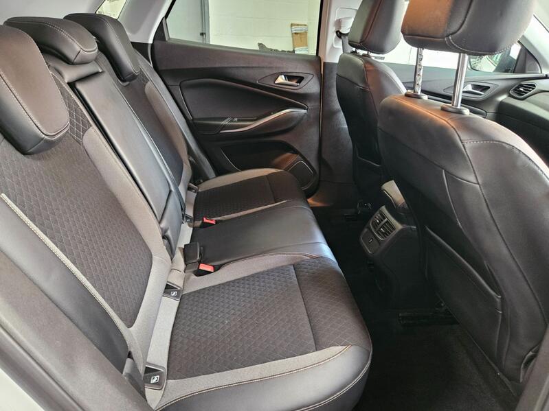 VAUXHALL GRANDLAND X