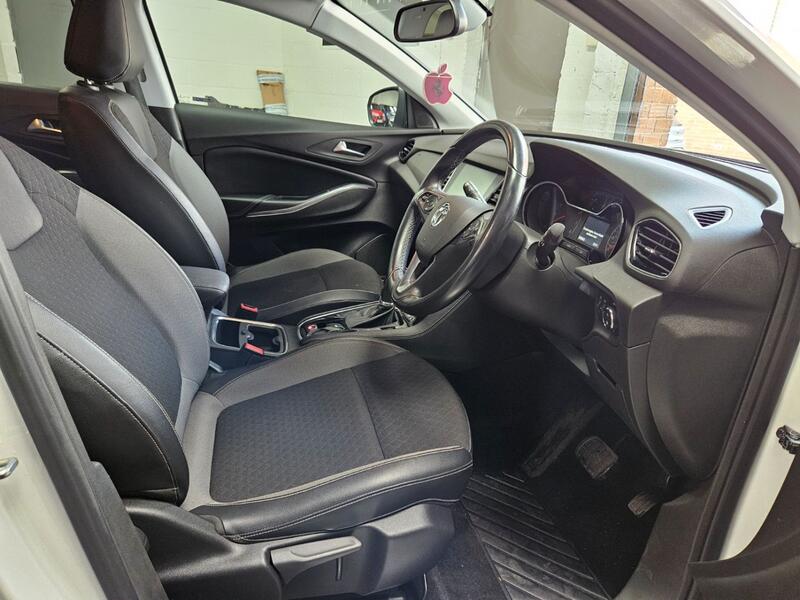 VAUXHALL GRANDLAND X
